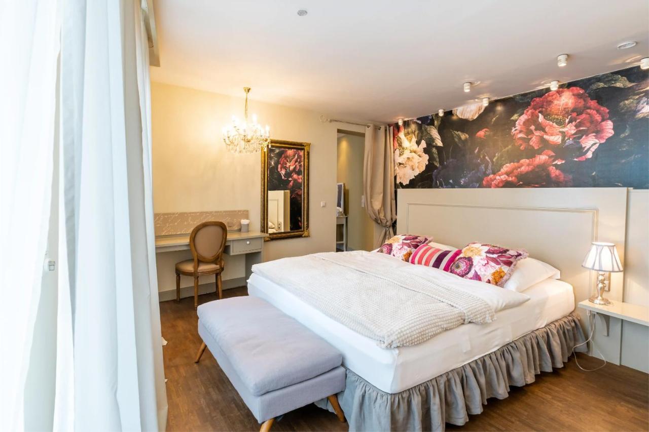 Friedrich Von Schiller Hotel บีทิกไฮม์-บิสซิงเงน ห้อง รูปภาพ