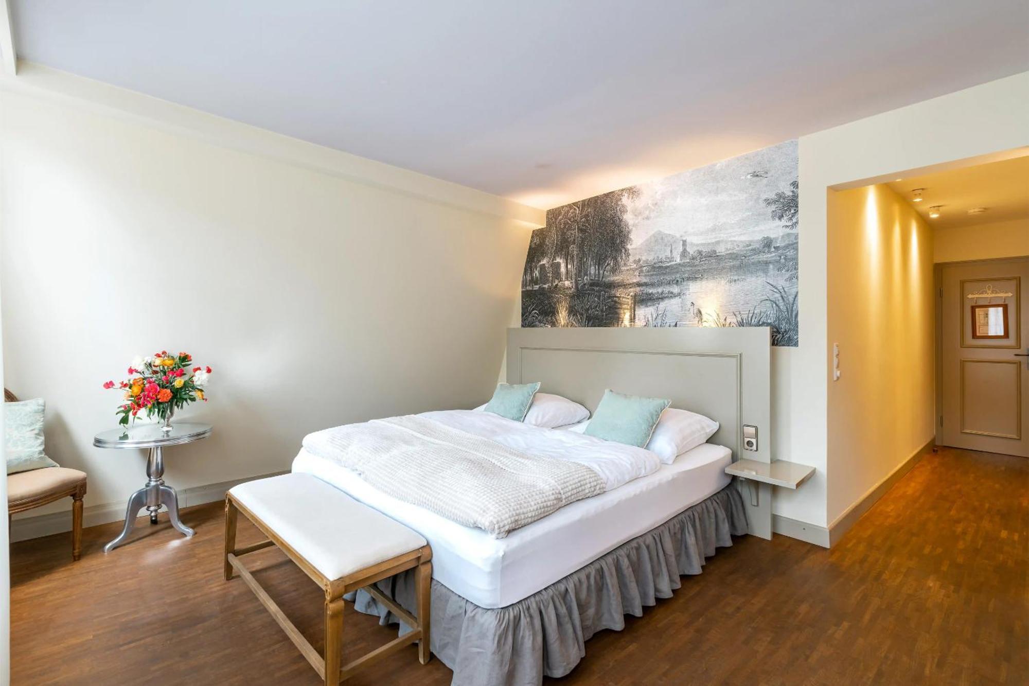Friedrich Von Schiller Hotel บีทิกไฮม์-บิสซิงเงน ห้อง รูปภาพ